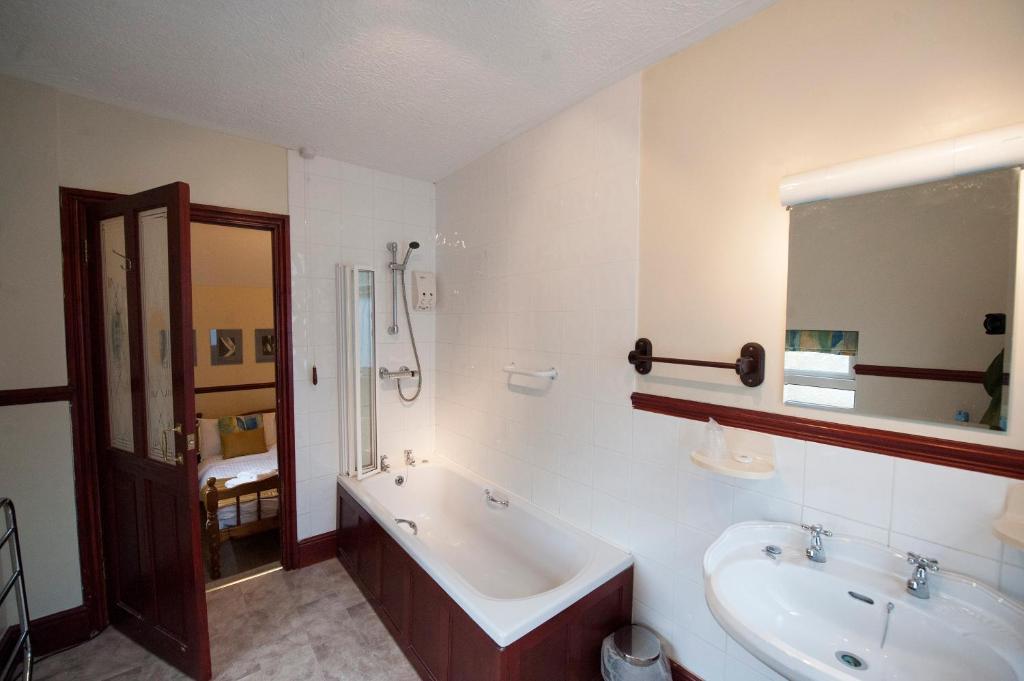 Cwmwennol Country House Saundersfoot Ruang foto
